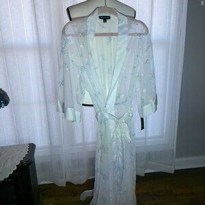 INC International Concepts Intimates White Sheer Robe w/Embroidered Daisies XL